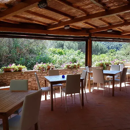 Bounty Bed & Breakfast 3*