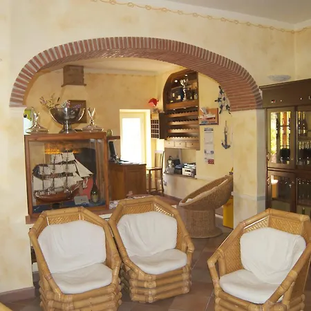 Bed & Breakfast Bounty Cavo