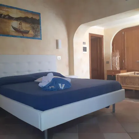 Bounty Bed & Breakfast Cavo